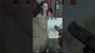 парень с изюмом,  НЯ, техническая паника и -2 | #sof_nedovolen с помощью #Twitch