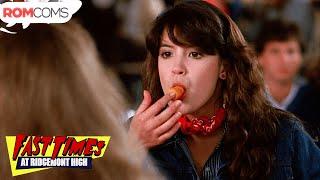 Practicing with a Carrot (Phoebe Cates) | Fast Times at Ridgemont High | RomComs