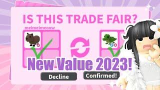 CAPYBARA IS OVERRATED? WHAT PEOPLE TRADE FOR CAPYBARA IN 2023 | Adopt Me Trading