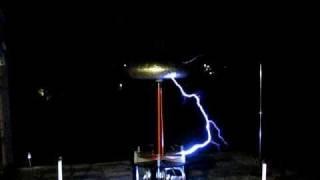 Half a million volt dual MOT Tesla Coil