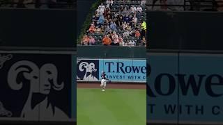 An AMAZING catch by Cedric Mullins