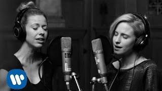 Paramore: Hate To See Your Heart Break ft. Joy Williams [OFFICIAL VIDEO]