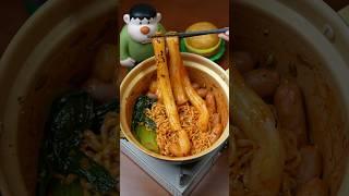 would you eat this? #asmr #ramen #noodles #cooking