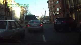 Авария на Ново Садовой