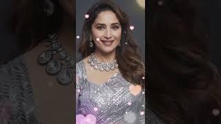 Butiful Madhuri Dixit Dhak Dhak girl madhuribollywood quin #madhuridixit #celebritiesworld.s.s