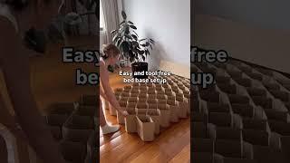 Easy and tool-free bed base setup! 