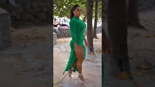 This CrossFit Mommy Walk So iconic #motivation #crossfit #fitbody #fbb