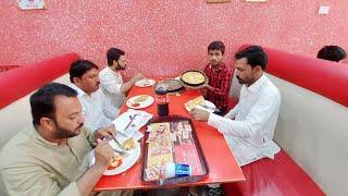 Pizza Party / Suhaib Sabir Volg