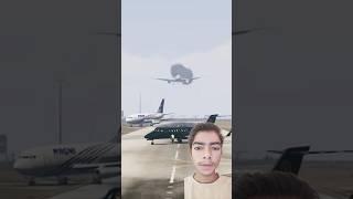 Evacuation Failed plane crashes on runwayin second 