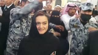 Masjid Nabivi main asa Kiya hwa k "Shabaz sharif chor chor " ki awazin ai #trending #viralvideo