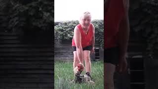 Amalia kill a chicken