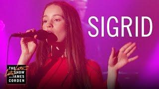 Sigrid: Don't Kill My Vibe (Apple Music Up Next)