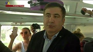 Exclusive With Sébastien Gobert on the Saakashvili Bus, Polish-Ukraine Border