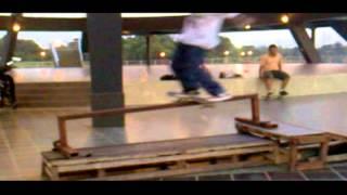 Sibu Skateboarder old & unused video.avi