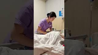 剖宫产后压肚子，在麻的状态下，压肚子没感觉的哦！ #无痛剖宫产 #压肚子不疼
