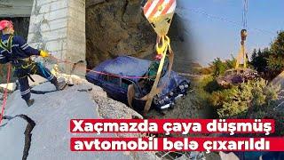 Xaçmazda körpü uçması nəticəsində çaya düşmüş avtomobil belə çıxarıldı - VİDEO