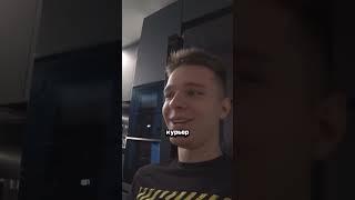 Сделал много заказов в KFC ради пин-кодов Warface