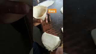 easy samosa folding, समोसा सीखें#youtubeshorts #trending #shorts  #samosafolding