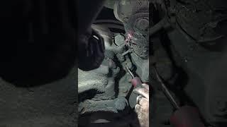 Freightliner ABS Sensor Replacement #freightlinercascadia #semitruck #semitruckrepair