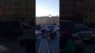 пьяные девушки на Московском вокзале