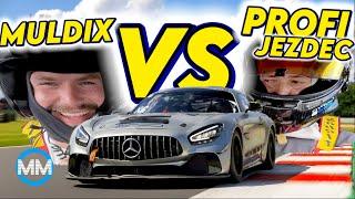 PROFI JEZDEC VS MULDIX! ZÁVODNÍ Mercedes AMG GT4