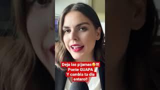 No te quedes en pijama!! Labial rojo una peinadita y nos cambia todo!!