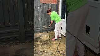 RENTED PATIO DEEP CLEAN - pressure washer  #smallgardenmakeover #backyardmakeover #pressurewashing