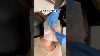 Daith piercing #daithpiercing #piercing #bodypiercing #safepiercing #earpiercing#earrings#piercings