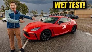 Testing The Toyota GR86 On A Very Rainy Wet Track!