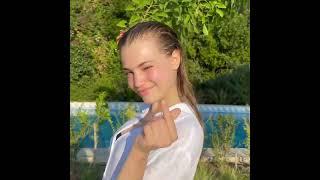 Zhenya Kotova - Garden Pool