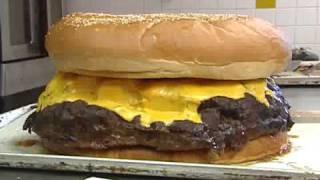 Biggest Burger In The Brazos Valley - Shane McAuliffe - KBTX News 3