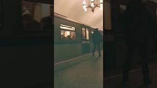 Потяг 81-740.4/741.4 на найкращий станції московського метрополітену #київська #метро #мосметро