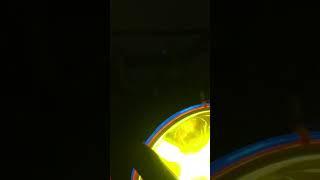 How to turn projector into yellow light