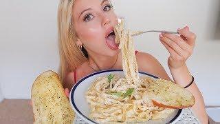 CREAMY FETTUCCINE ALFREDO MUKBANG (eating show)