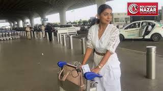 Shriya Saran Spotted At Airport Flying From Mumbai