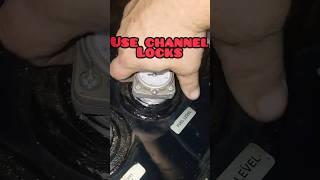 How To Fill A Big Generator (The Hack Way) #semperfimechanic #mobilemechanic #dieseldelivery #ohio