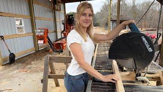 Sawing JUNK logs into highly MARKETABLE products!!!