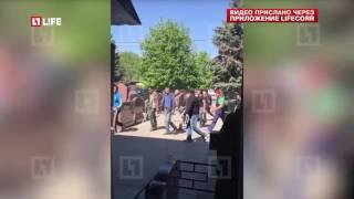 Разборка на Хованском кладбище в Москве  Видео очевидца