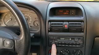 OPEL WAUXHALL ASTRA G CAR 300 DECODING THE RADIO (Kód beírása)