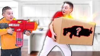 Roman and Max play the Mystery Box of Nerf Game