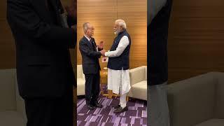 Japanese author, Padma Shri Dr. Tomio Mizokami speaks in Hindi with PM Modi!