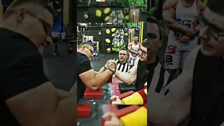 Akimbo69  vs Schoolboy  #armwrestling #akimbo #schoolboy #trending #trendingshorts #shorts