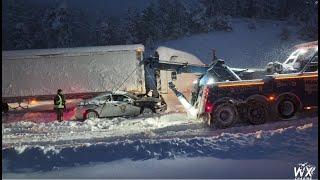 Massive Colorado Snow Storm - Cars and Trucks stuck and sliding on snowy I70 - 4k