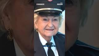 This nearly 100-year-old woman volunteers as a dispatcher in New York