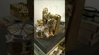 Невероятные станки итальянского инженера Fulvio // Incredible machine tools of an engineer  #Shorts