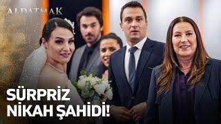 Otuz Yıl Önce Yanında Otururken, Şimdi Nikah Şahidinim | Aldatmak