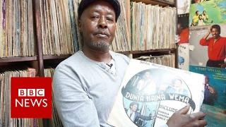 Kenya's vinyl king keeps on spinning - BBC News