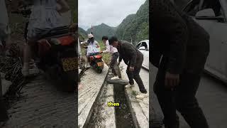 This Girl Can’t Get Her Scooter Out! 