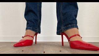 Stiletto pumps crush bugs