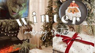 WINTER MORNING ROUTINE 2021 | Cozy & Festive Holiday Morning